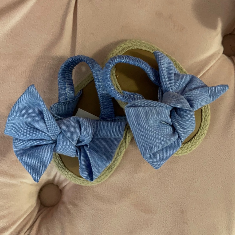 Baby girl blue sandals